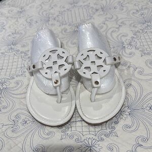 Pierre Dumas White Sandals Elegant Summer Style